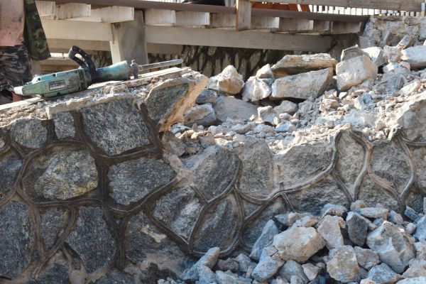 Retaining Wall Demolition in Powhatan